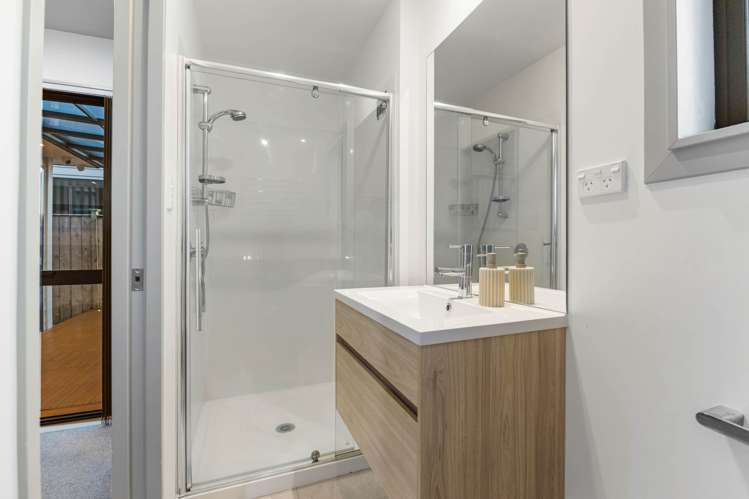 29 Fredrick Hanson Road Papakura_10