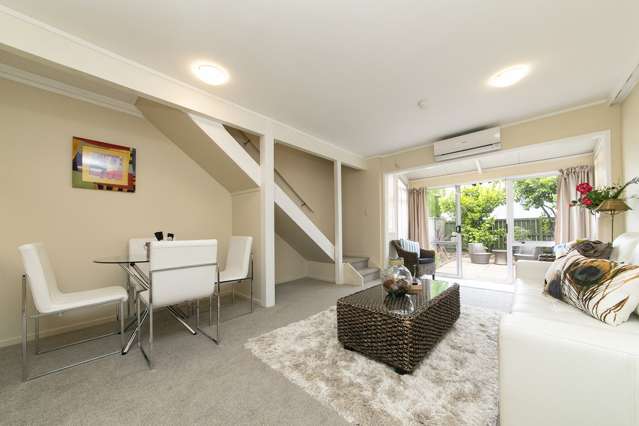 6/20 Spring Street Onehunga_2