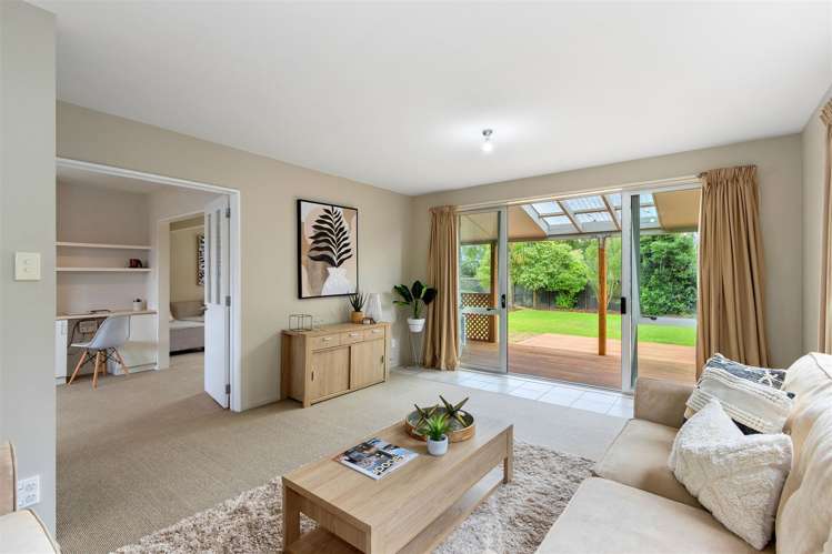 29a Lakewood Drive Burwood_3