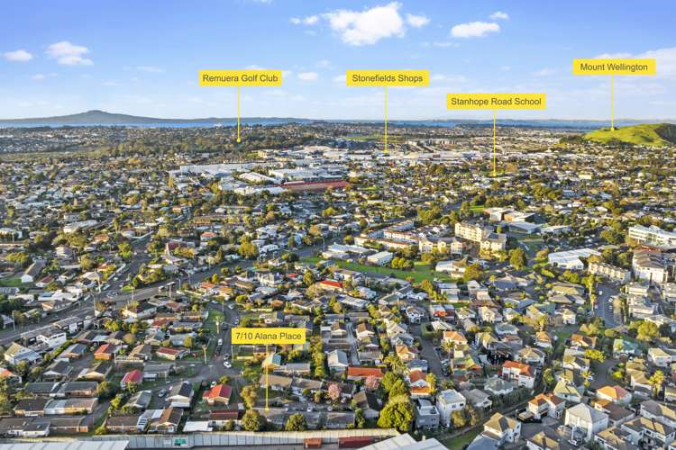 7/10 Alana Place Mount Wellington_19