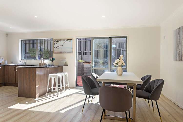 2/571 Richardson Road Mount Roskill_17