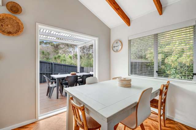 29 Shadon Place Stanmore Bay_1