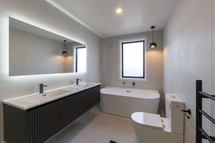 8/3 Harrowfield Drive Harrowfield_17