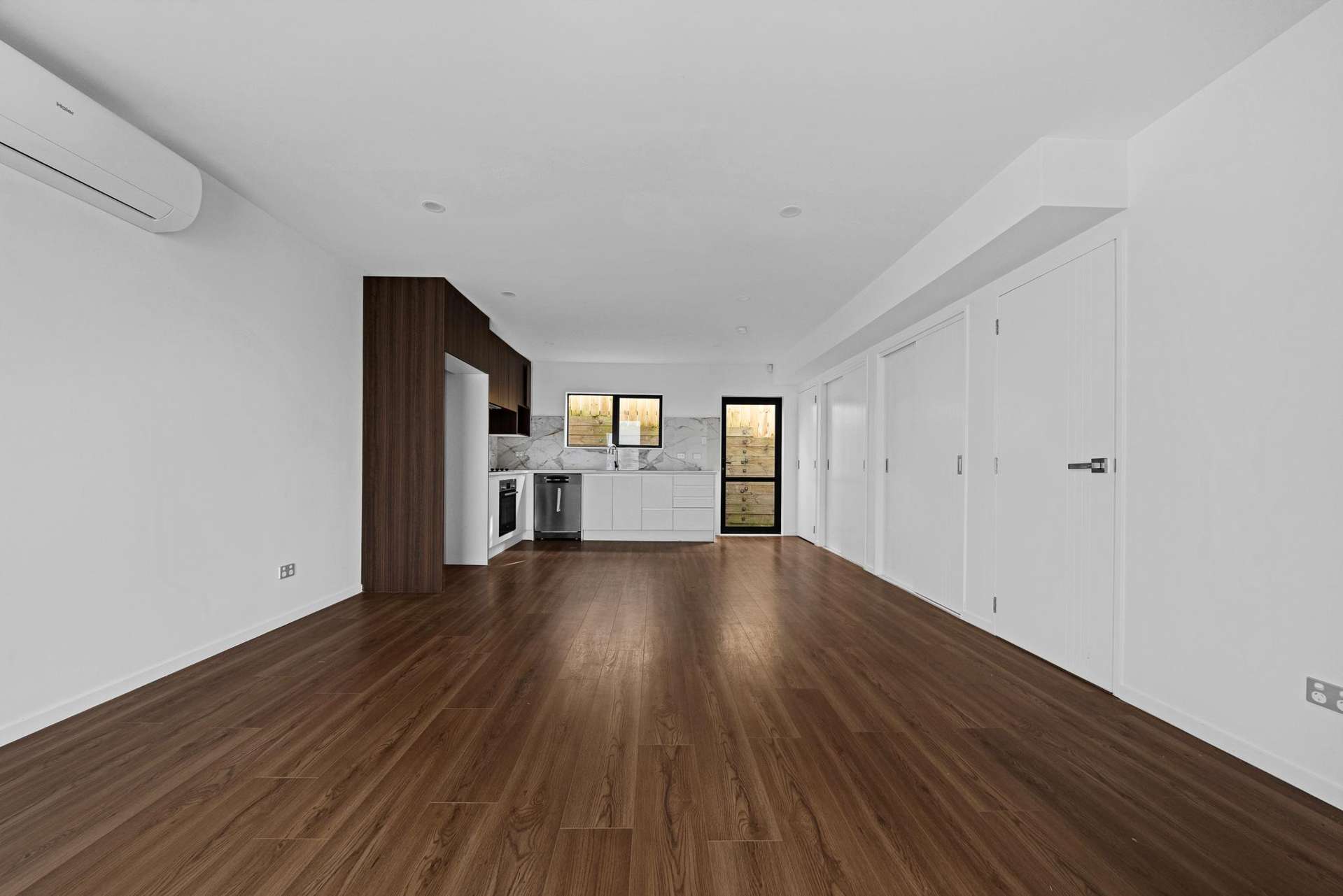 54E Parker Avenue New Lynn_0