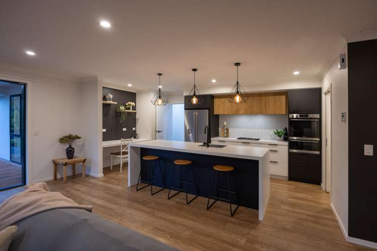 12 Huffington Place Feilding_8