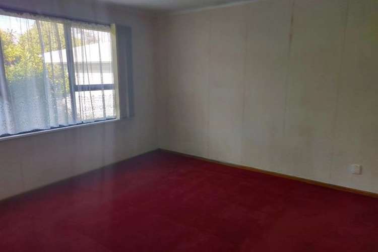 72 Sylvan Crescent Te Atatu South_12