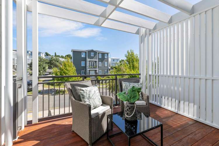 92 Arrowsmith Drive Flat Bush_7