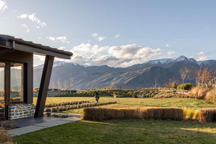 1 Todd Lane Lake Hayes_10