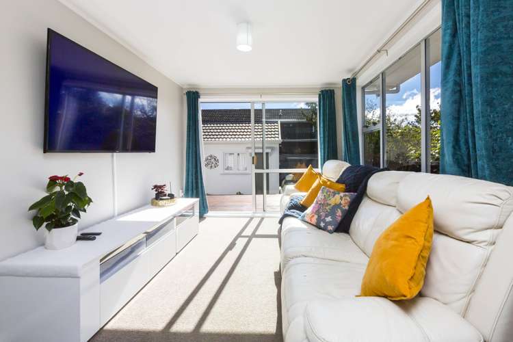 2 Oxford Crescent Ebdentown_5