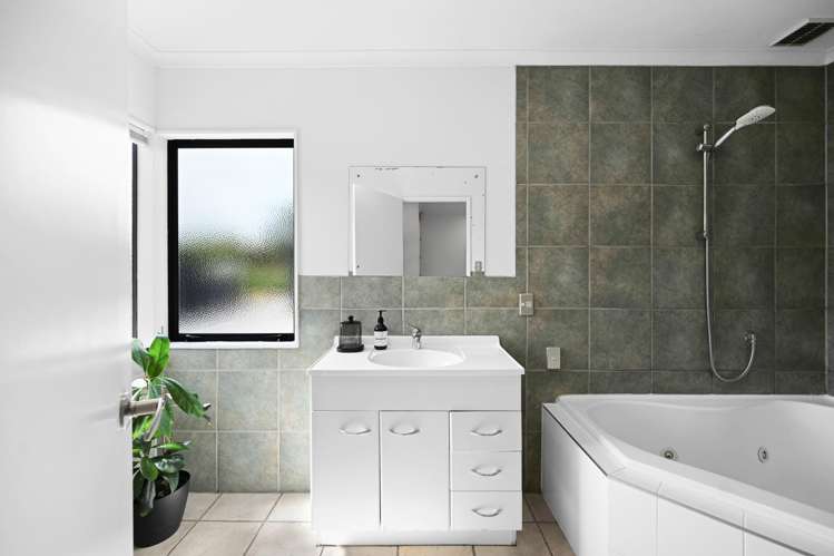 19A St Winifreds Avenue Hamilton East_18