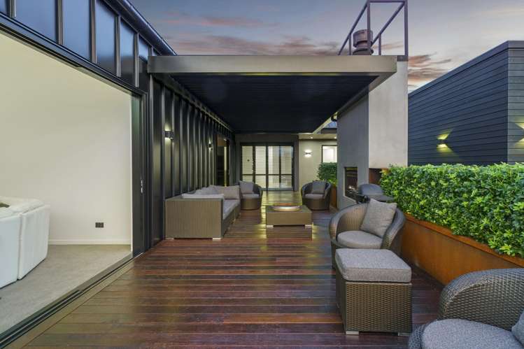 5 Hull Crescent Lincoln_12