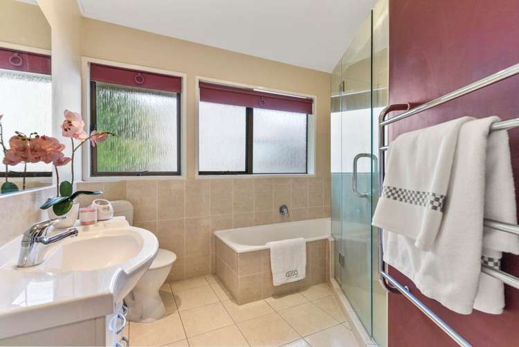 44 Murvale Drive Bucklands Beach_12