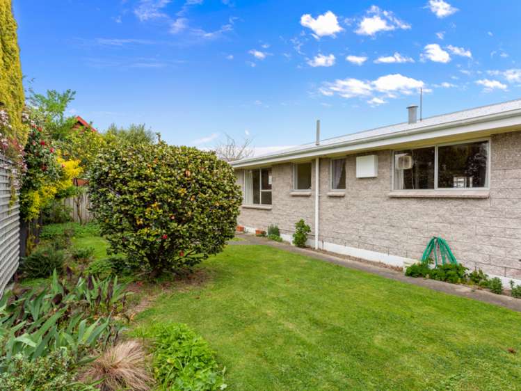 2/14 Glover Crescent Blenheim Central_14