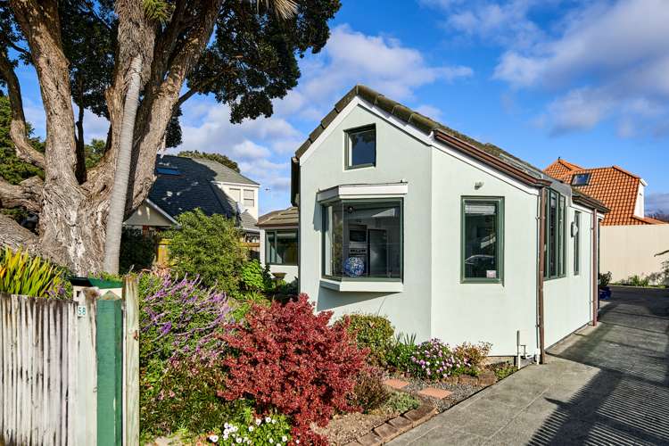 58 Laings Road Lower Hutt_19