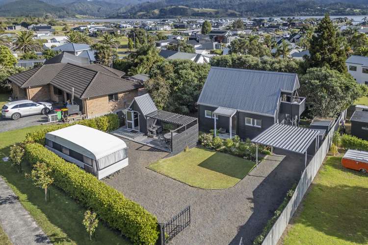 1125 Hikuai Settlement Road_1