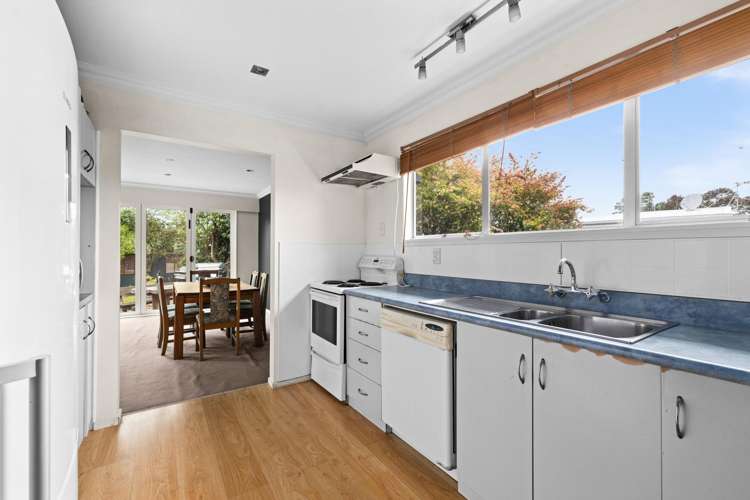4 Tucker Lane Clive_8
