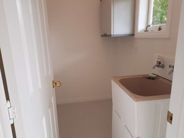 13a Huapai Street Onehunga_14