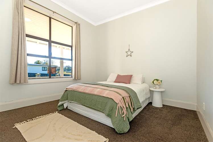 2 Cobden Street Gisborne_23