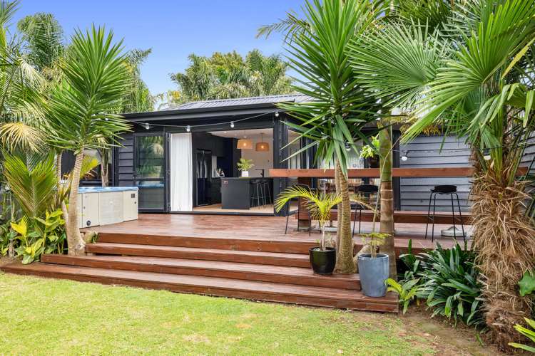 145 Seaview Road Westown_6