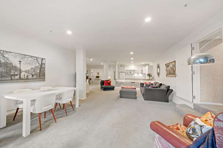 Ba/8 Farnham Street Parnell_4