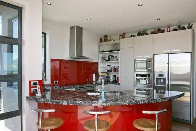 39 Magnolia Rise Waipahihi_3