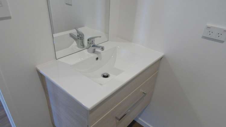 110/19 Charles St 10695_4