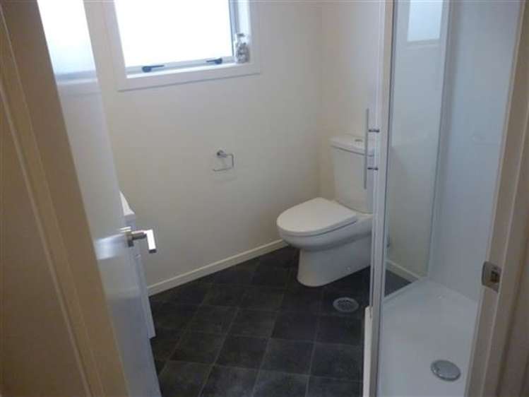 35 Chiefs Court Hamilton East_5