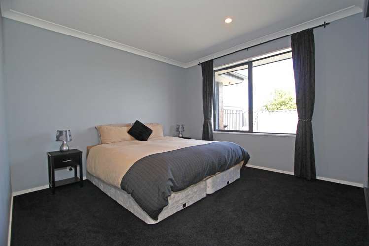 3 Frame Crescent Rolleston_12