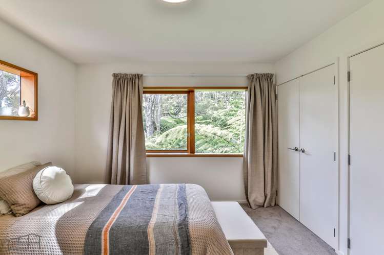 184 Laingholm Drive Titirangi_14