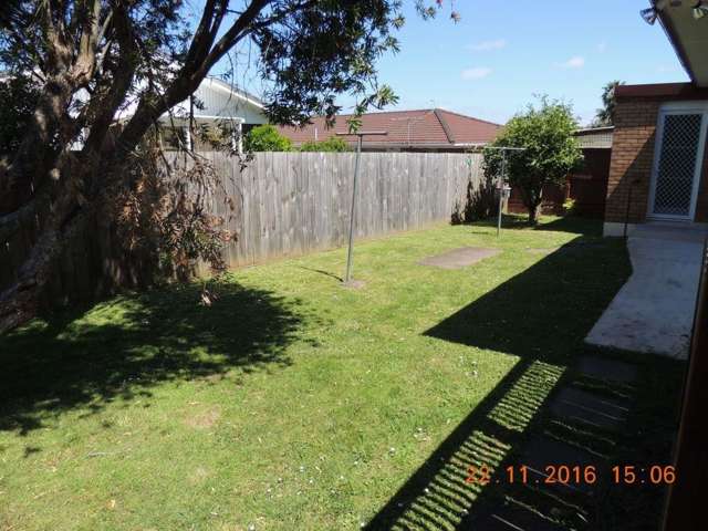 2/42 Galvan Avenue Sunnyhills_4