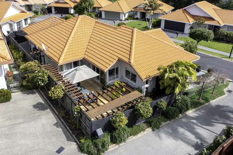 15 Gillett Place Botany Downs_20