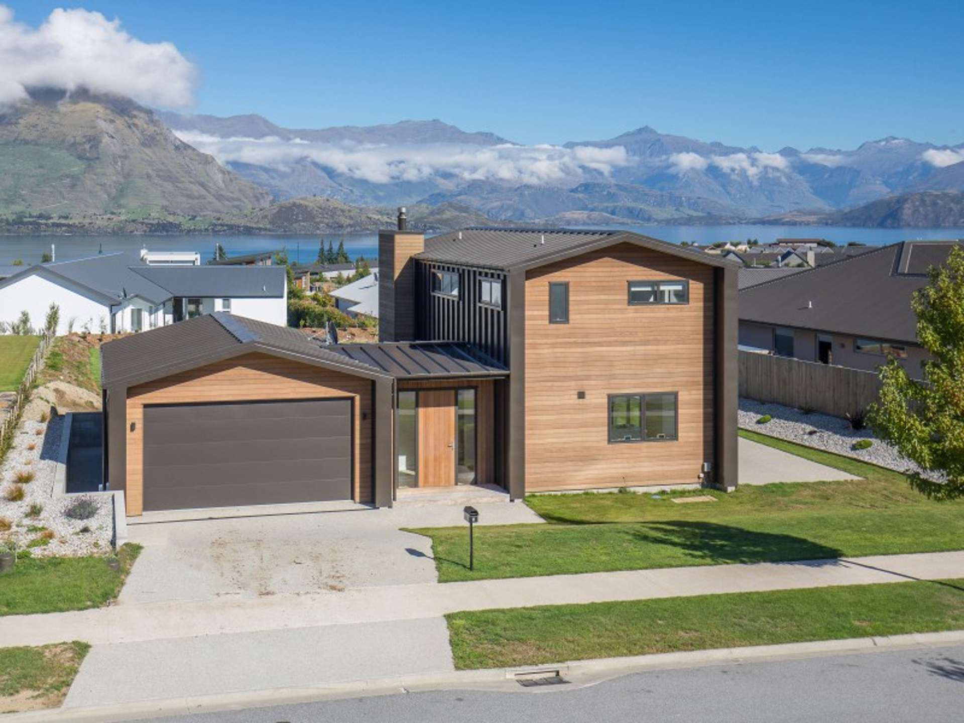 3 Centre Crescent Wanaka_0