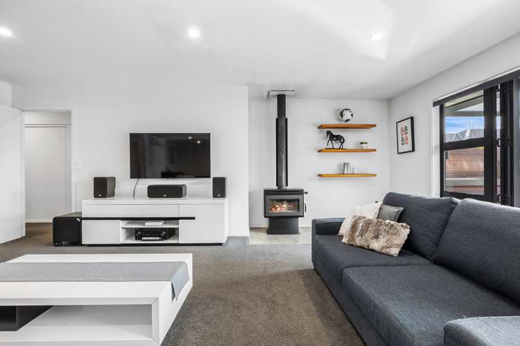 25 Russ Drive Lincoln_9