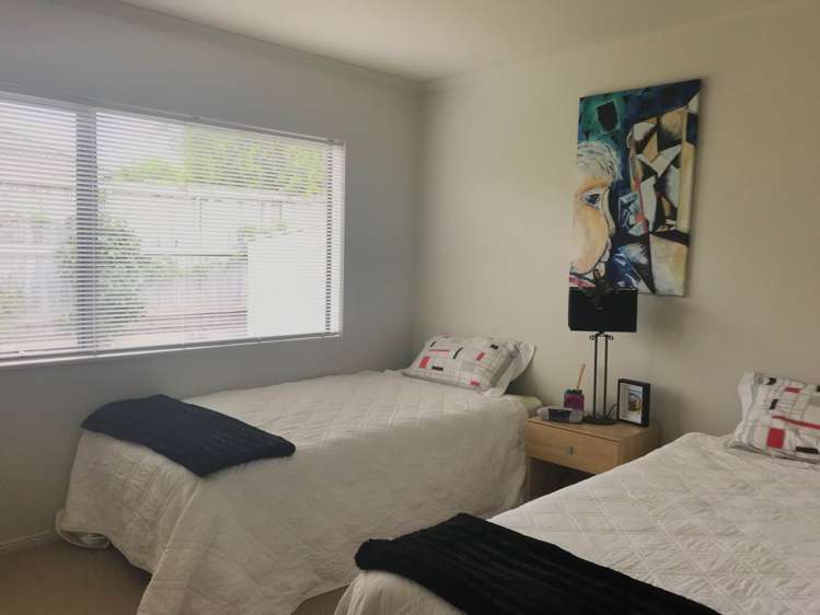 18 Pine Harbour Parade Beachlands_7