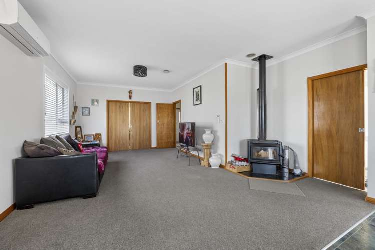 8 Orlando Street Stratford_7