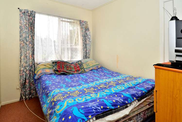 1/4 Slim Place Clendon Park_3