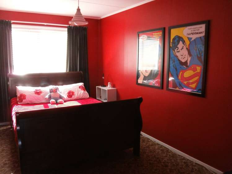 72 Eddystone Street Kaitangata_11