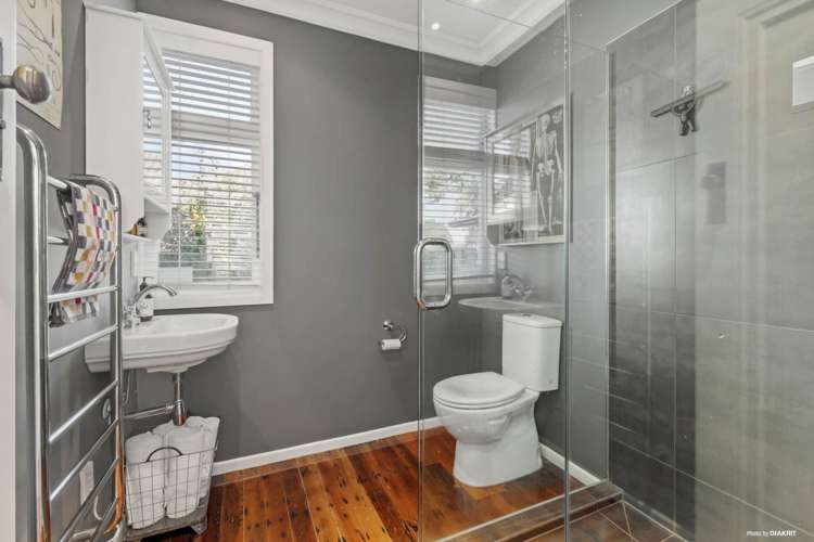 36 Clark Road Pahurehure_12