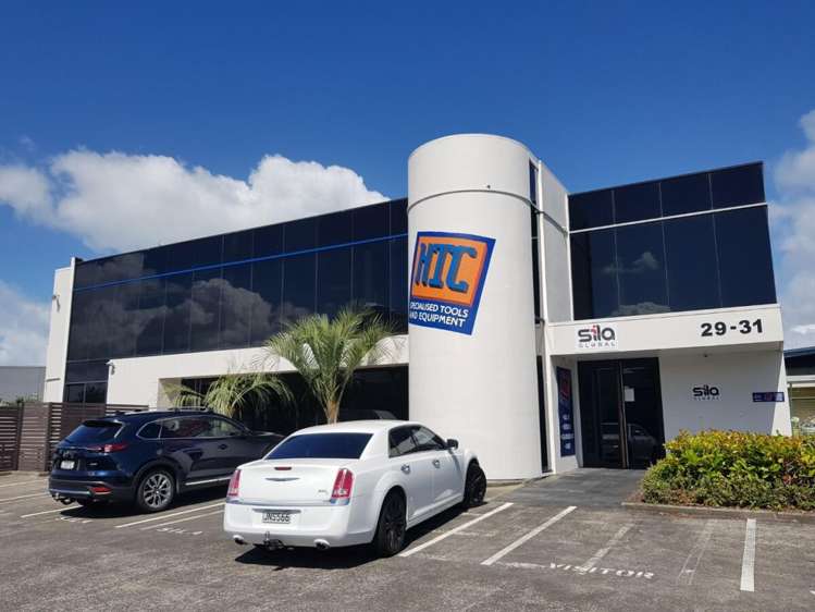 Part of | 29 Andrew Baxter Drive Mangere_6