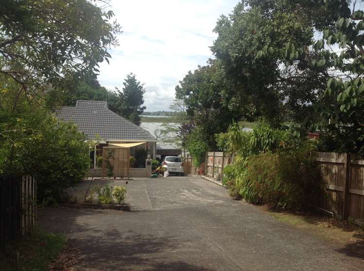 3/20 Saint Peters Street Northcote_14