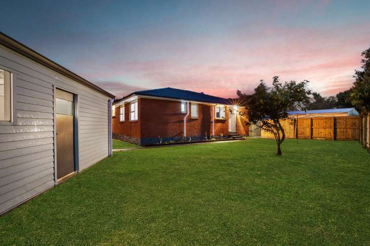 10 Awakino Place Manurewa_11