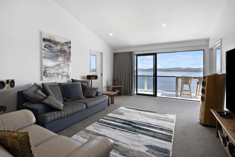 55 Ferry Road Days Bay_5