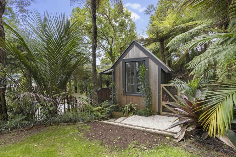 34 Takahe Road Titirangi_15