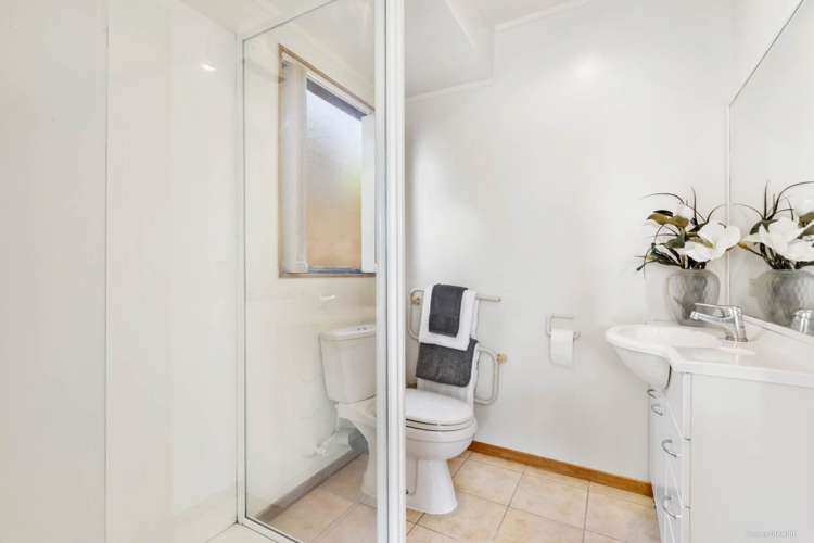 13 Orangewood Drive Northpark_11