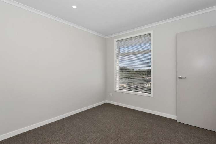 2/120 Horsham Downs Road 2612_13