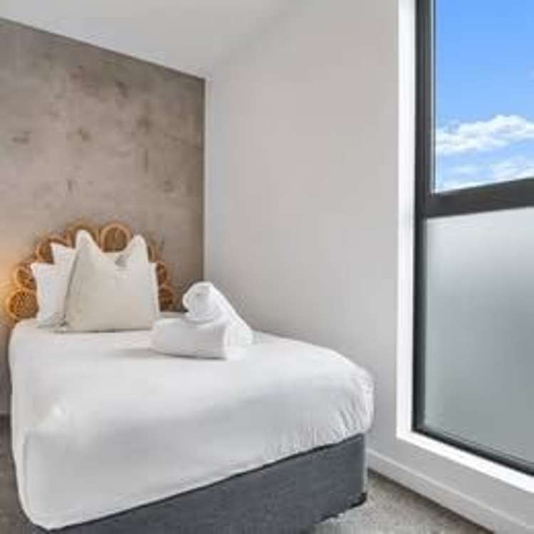 101/2 Miller Street Point Chevalier_2