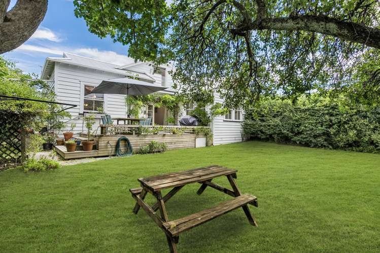 216 Mount Albert Road_0