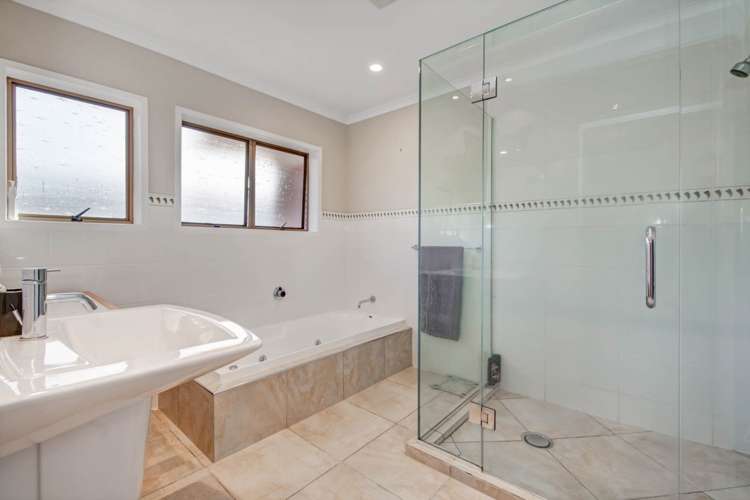 33 Surf Road Stanmore Bay_12