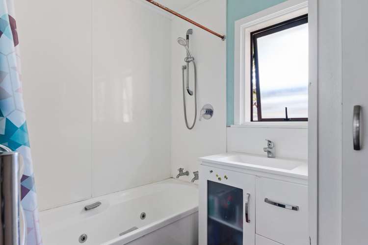 6 Charles Street Riverdale_13