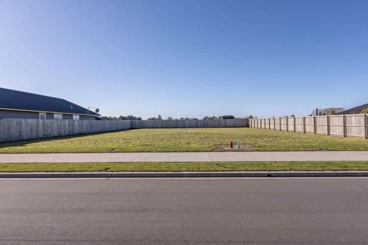 59 Halpin Drive Lincoln_5